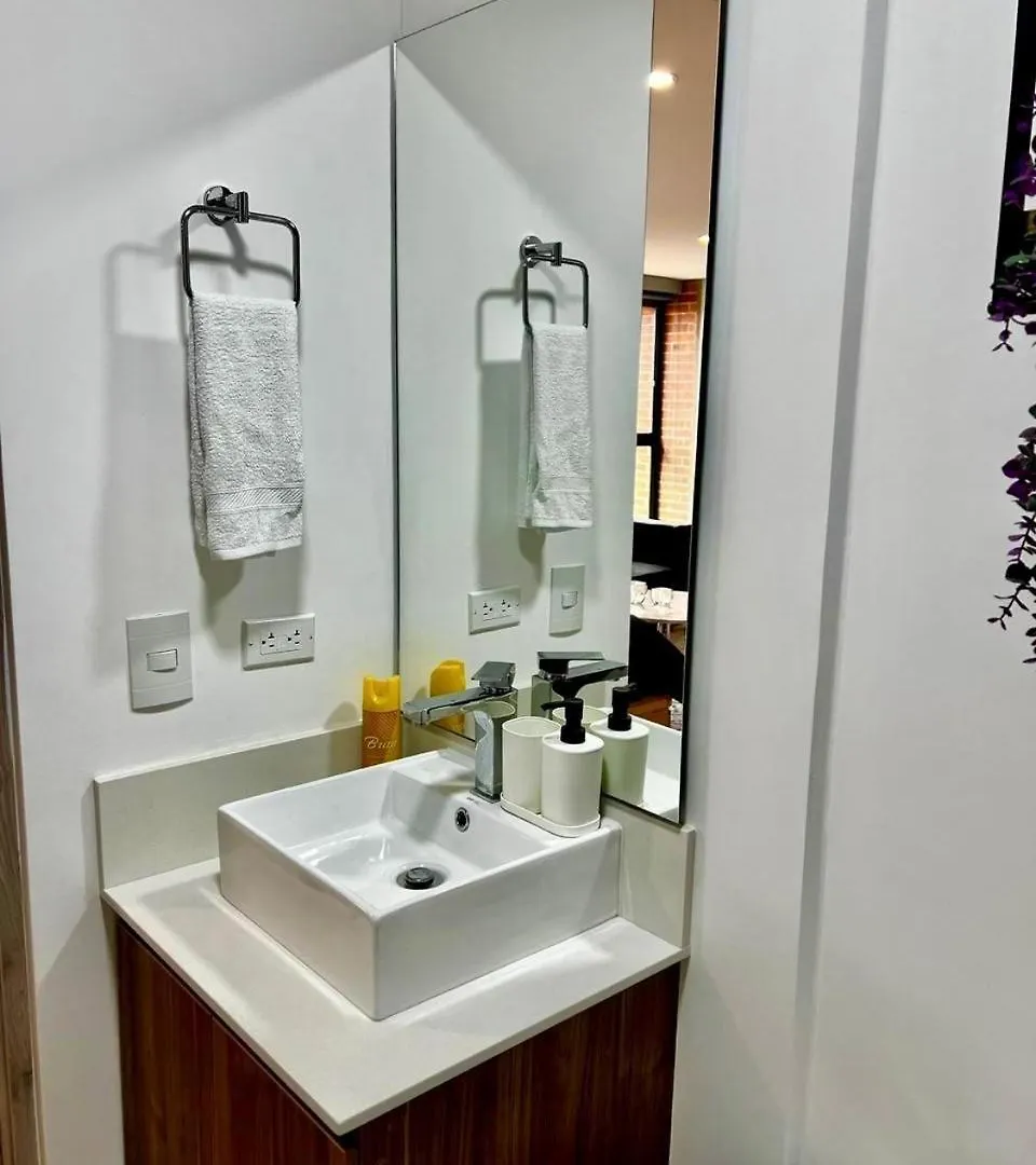 1 Bed Apt W Ac In Laureles Medellín 0*,  Kolumbie