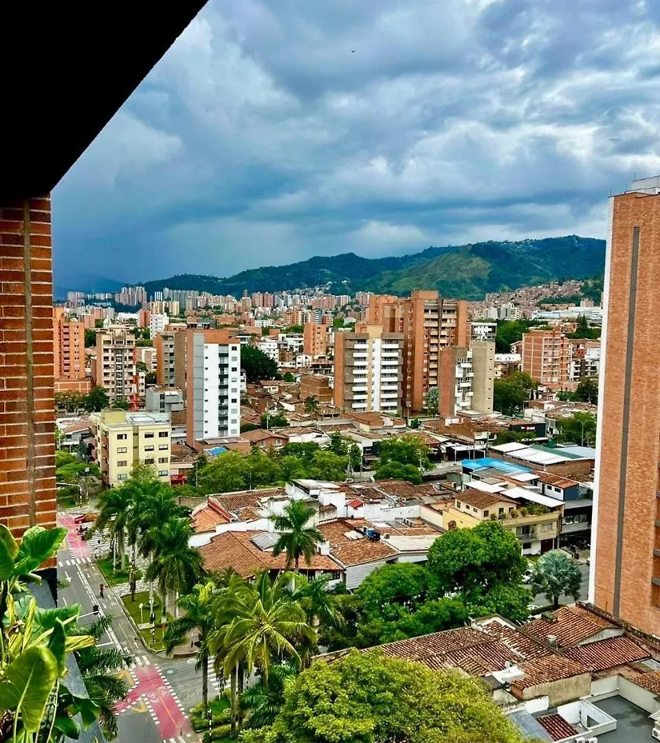 1 Bed Apt W Ac In Laureles Medellín 0*,  Colombia